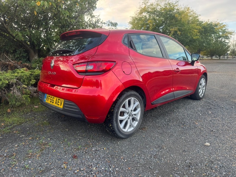 Renault Clio 1.2 16V Play Euro Red #4