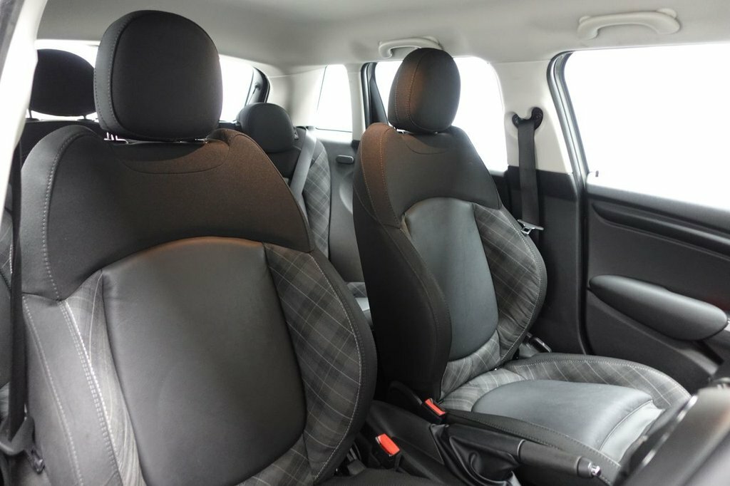 Mini Hatch 1.5L Cooper D ST68EVP Grey #3