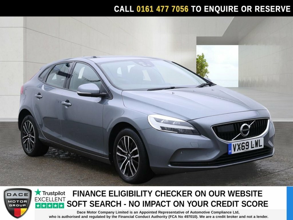 Volvo V40 2L Momentum Edition VX69LWL Grey