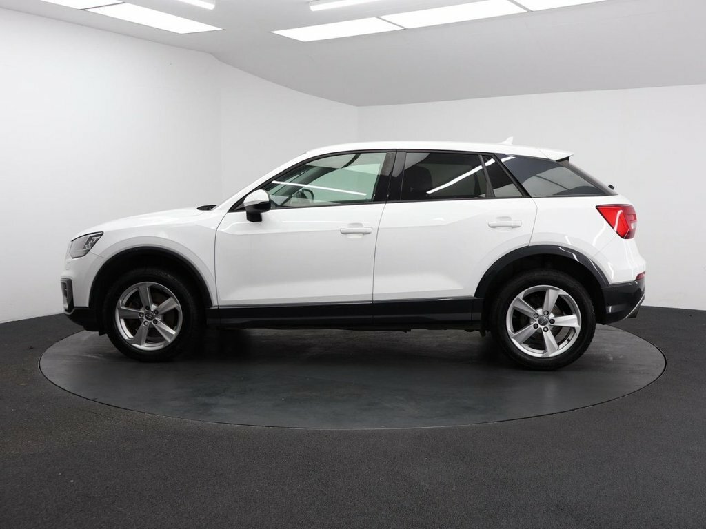 Audi Q2 1.4L Sport White #6