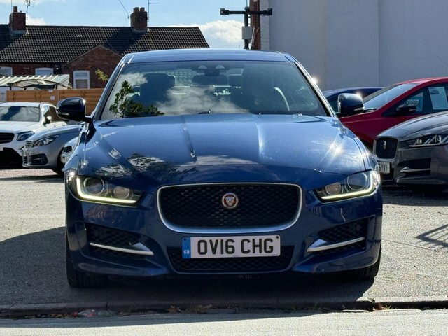 Jaguar XE 2.0D R-sport Euro 6 Ss Blue #2