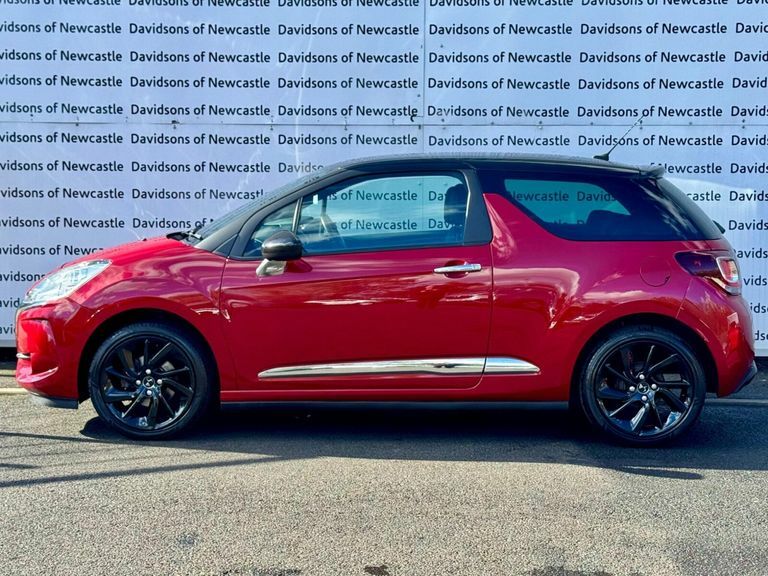 DS DS 3 1.2 Puretech Connected Chic Hatchback M LD67YLM Red #5