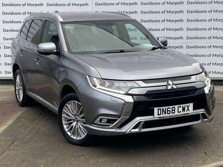 Mitsubishi Outlander 2.4H Twinmotor 13.8Kwh 4H Suv Plug-in H Grey