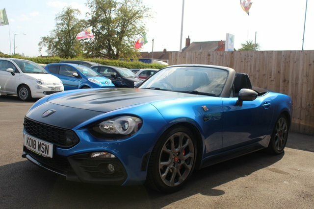 Abarth 124 Spider 1.4 Multiair Convertible Euro 6 1 Blue