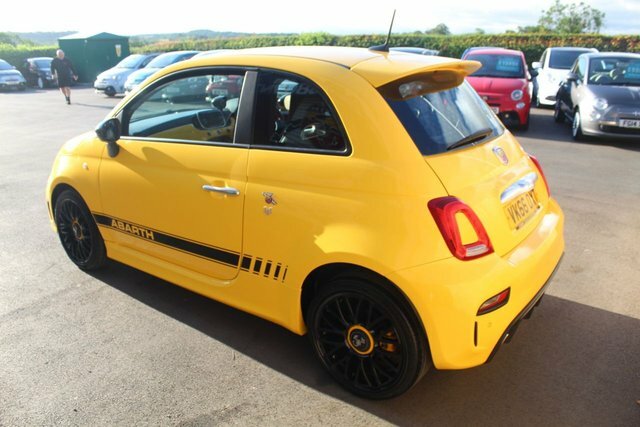 Abarth 595 1.4 T-jet Hatchback Euro 6 145 Yellow #4