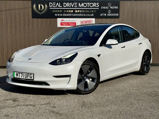 Tesla Model 3 Dual Motor Long Range Saloon 4 White #3