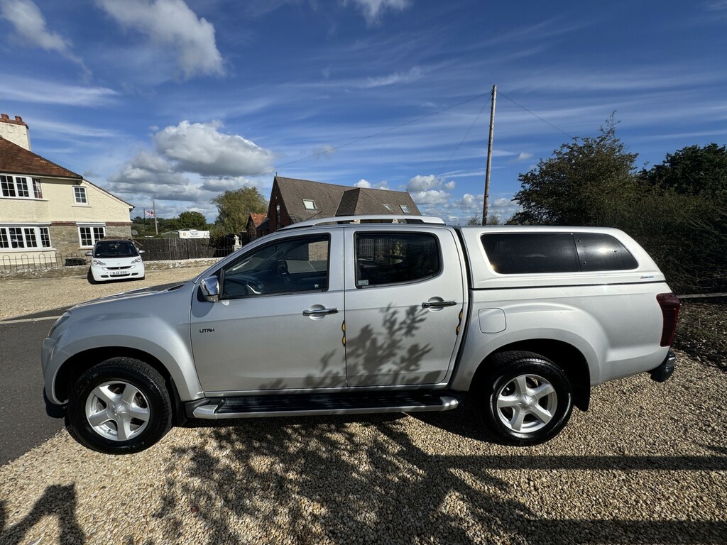 Isuzu D-Max 2.5 Td Yukon 4X4 Blue #17