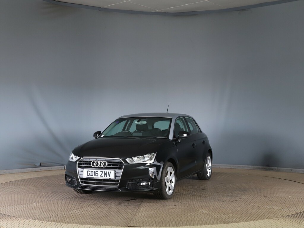 Audi A1 1.4 Tfsi Sport Black #2