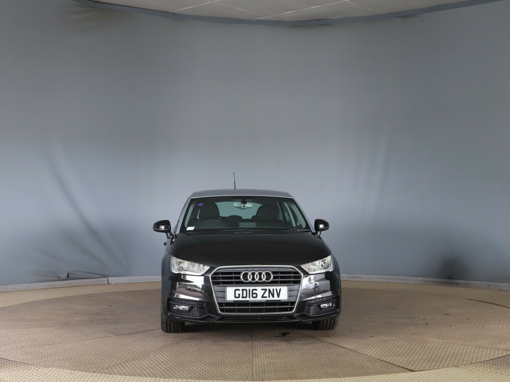 Audi A1 1.4 Tfsi Sport Black #3