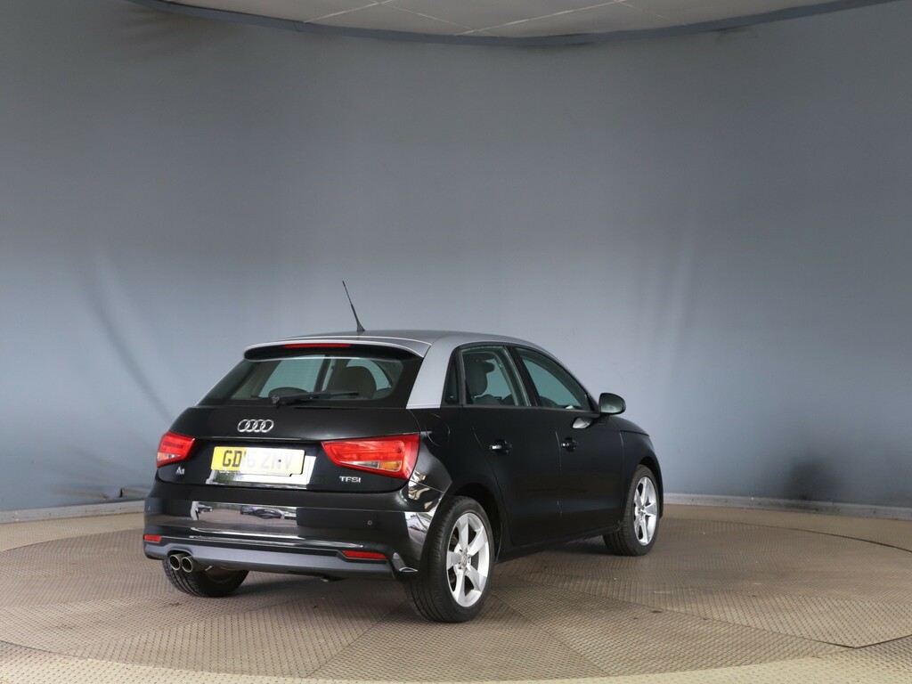 Audi A1 1.4 Tfsi Sport Black #5