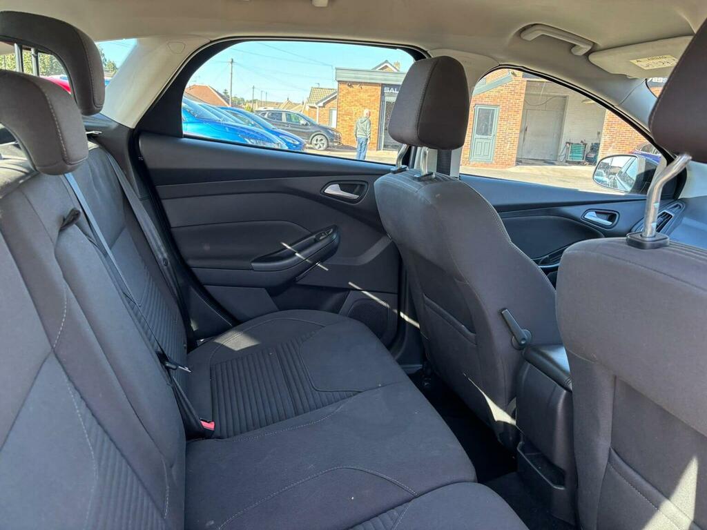 Ford Focus 1.0 Ecoboost 125 Zetec Edition Blue #12