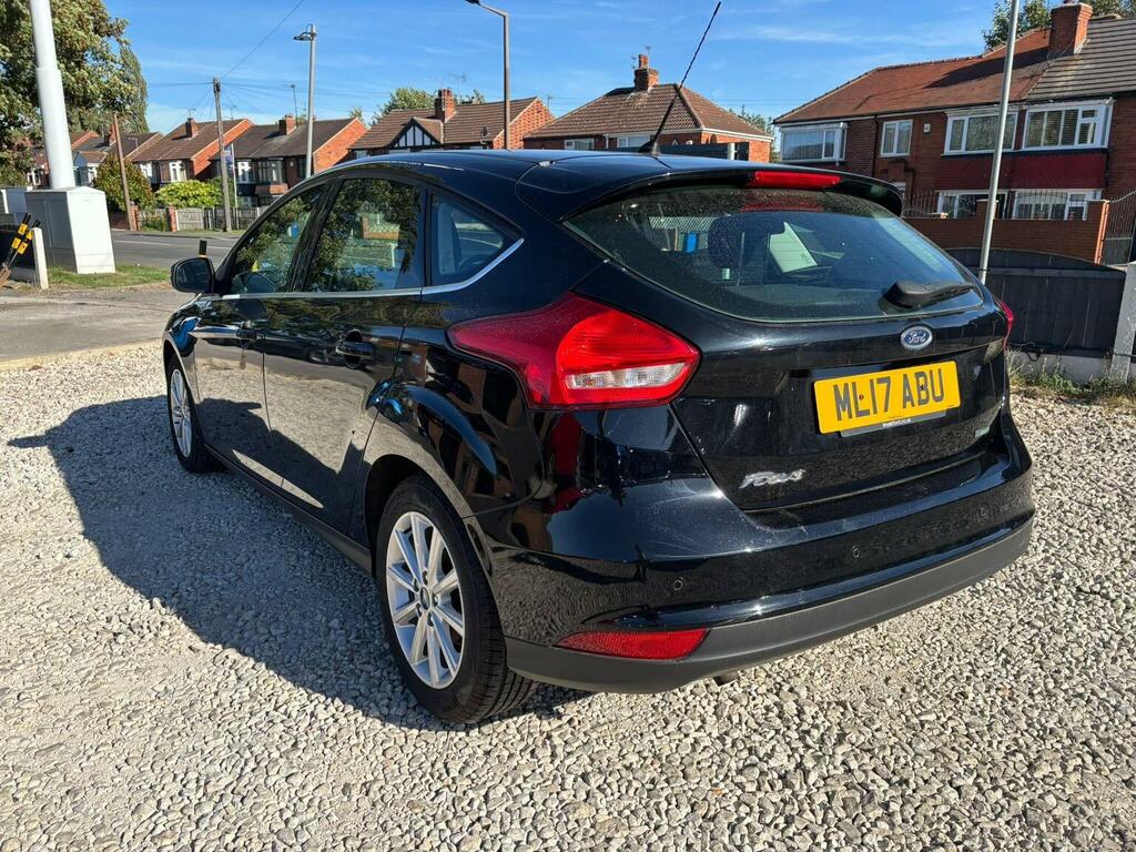 Ford Focus 1.0T Ecoboost Titanium Euro 6 Ss Black #3