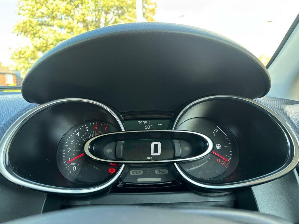 Renault Clio 0.9 Tce 90 Iconic Red #14
