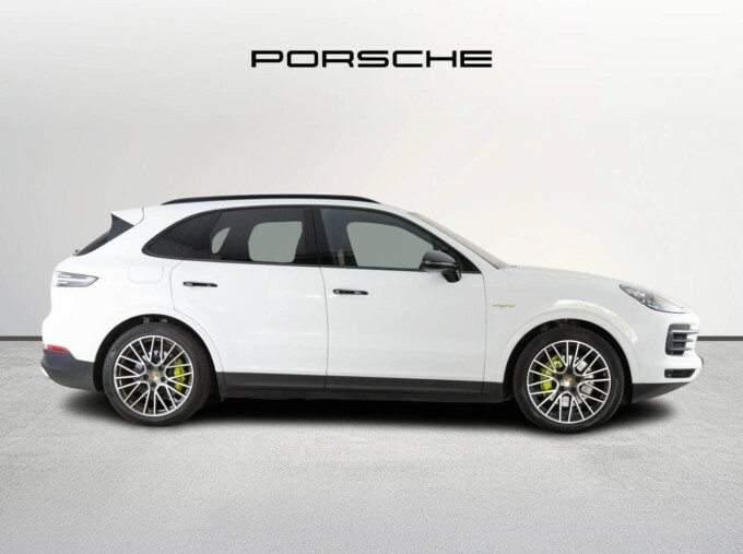 Porsche Cayenne V6 E-hybrid 17.9Kwh Tiptronics Euro 6 7.2Kw Charg White #2