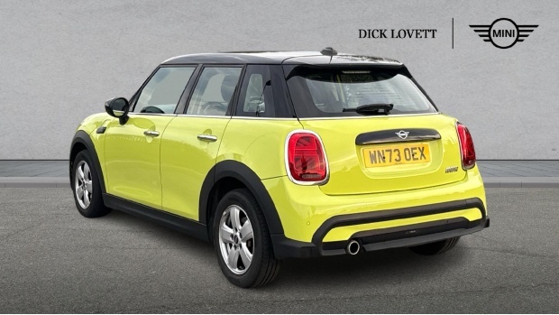 Mini Hatch Cooper Classic Euro 6 5-Door Yellow #2
