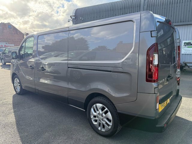 Renault Trafic Ll30 Energy Dci 120 Sport Nav Van White #28