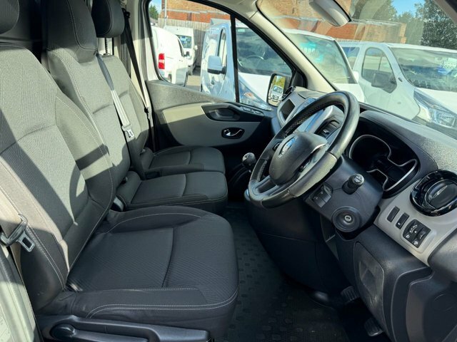 Renault Trafic Ll30 Energy Dci 120 Sport Nav Van White #15