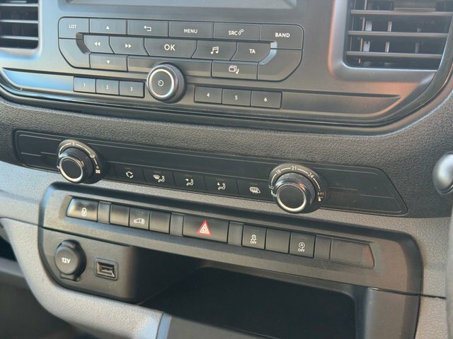 Vauxhall Vivaro Swb L1h1 2700  #12