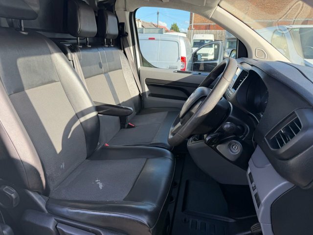 Vauxhall Vivaro Swb L1h1 2700  #9