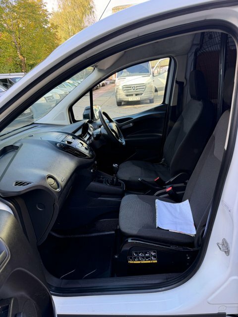 Ford Transit Courier Ford 1.0 Ecoboost Sport Van 6 Speed Grey #31