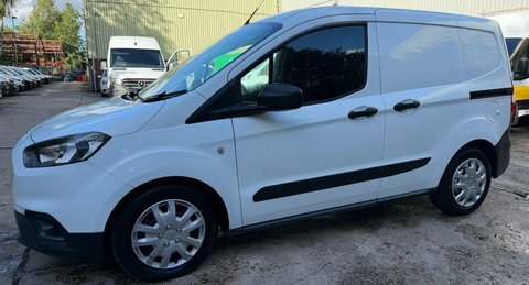 Ford Transit Courier Ford 1.0 Ecoboost Sport Van 6 Speed Grey #19