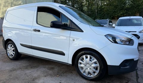 Ford Transit Courier 1.0 Ecoboost Leader White #2