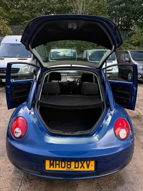 Volkswagen Beetle 1.6 Luna Euro 4 Silver #29