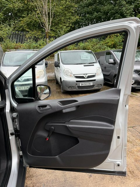 Ford Transit Courier 1.6 Tdci Trend L1 Euro 5 White #23