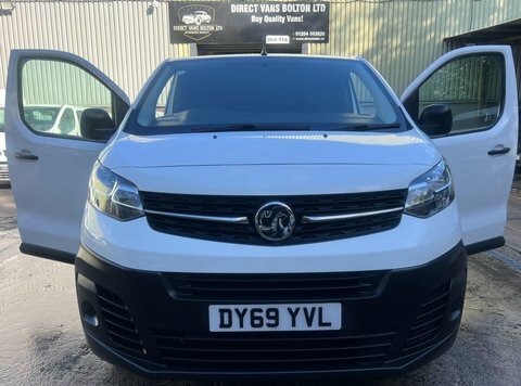 Vauxhall Vivaro 1.5 Turbo D White #2