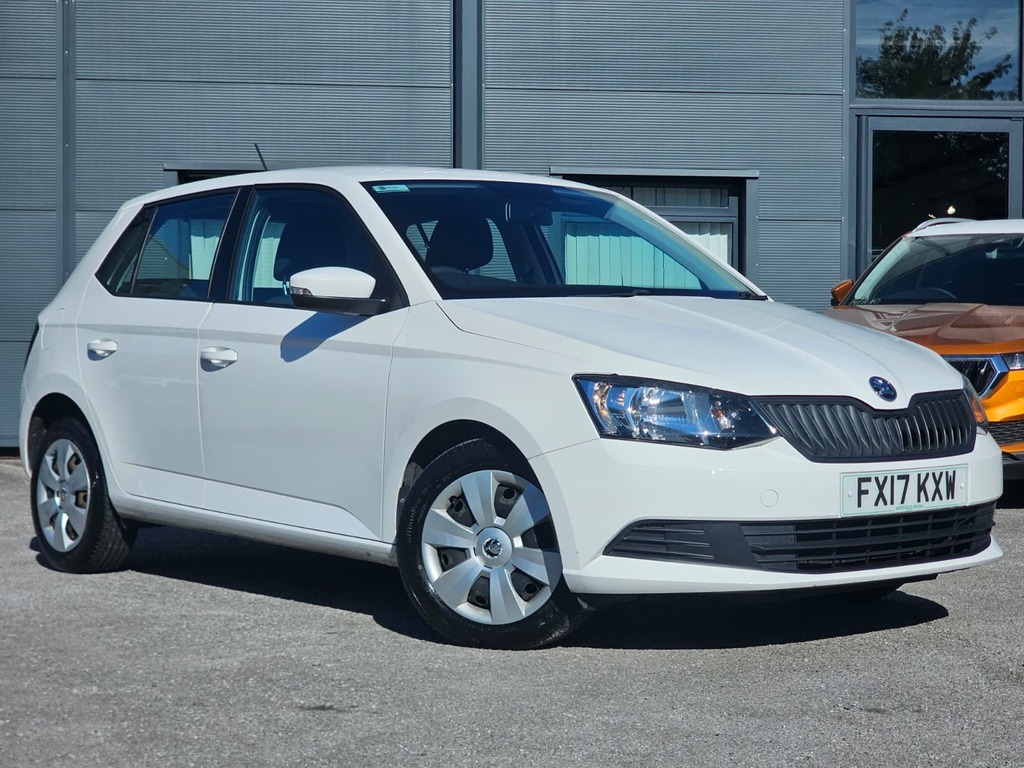 Skoda Fabia 1.0 Mpi 60 S White