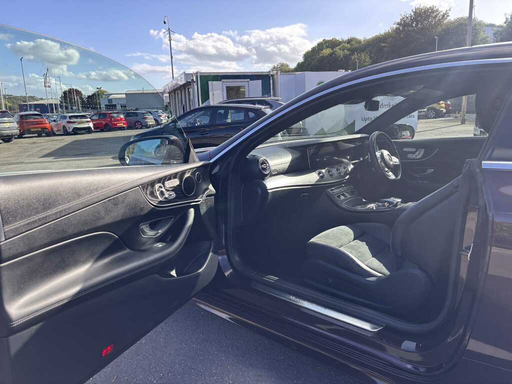 Mercedes-Benz E Class E220d Amg Line Night Ed Premium 9G-tronic 20 Silver #31