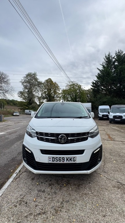 Vauxhall Vivaro 1.5 Turbo D 2900 Sportive L2 Lwb White #4