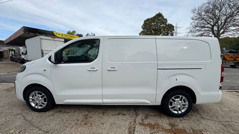 Vauxhall Vivaro 1.5 Turbo D 2900 Sportive L2 Lwb White #6