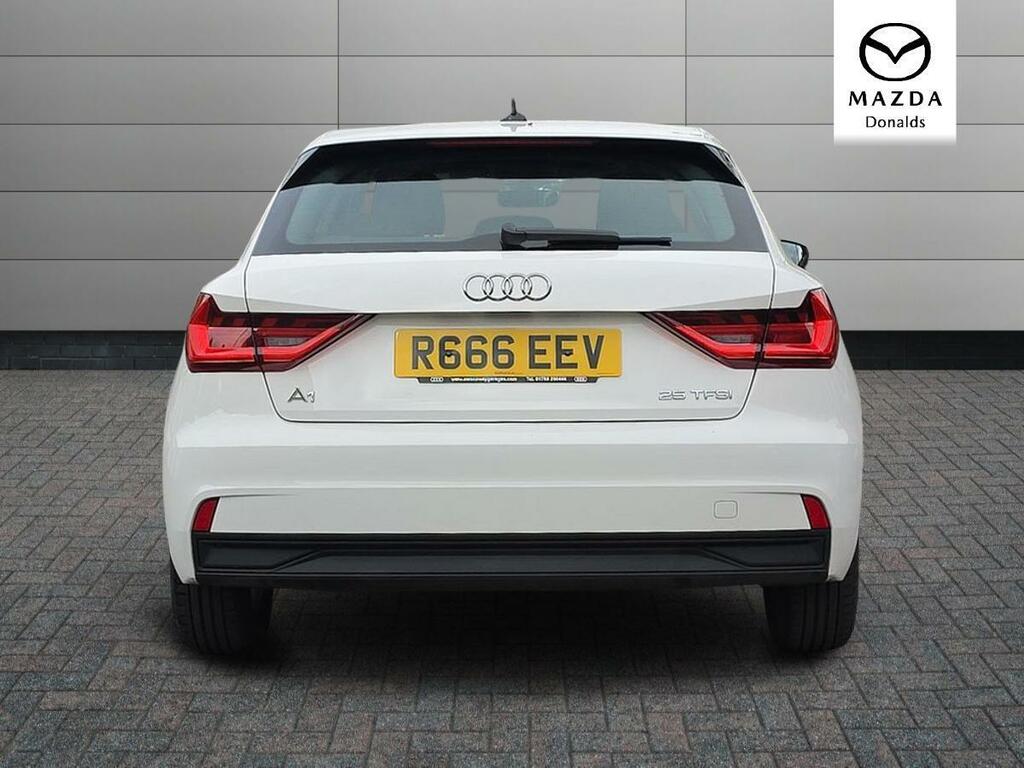 Audi A1 1.0 Tfsi 25 Technik Sportback Euro 6 Ss White #4