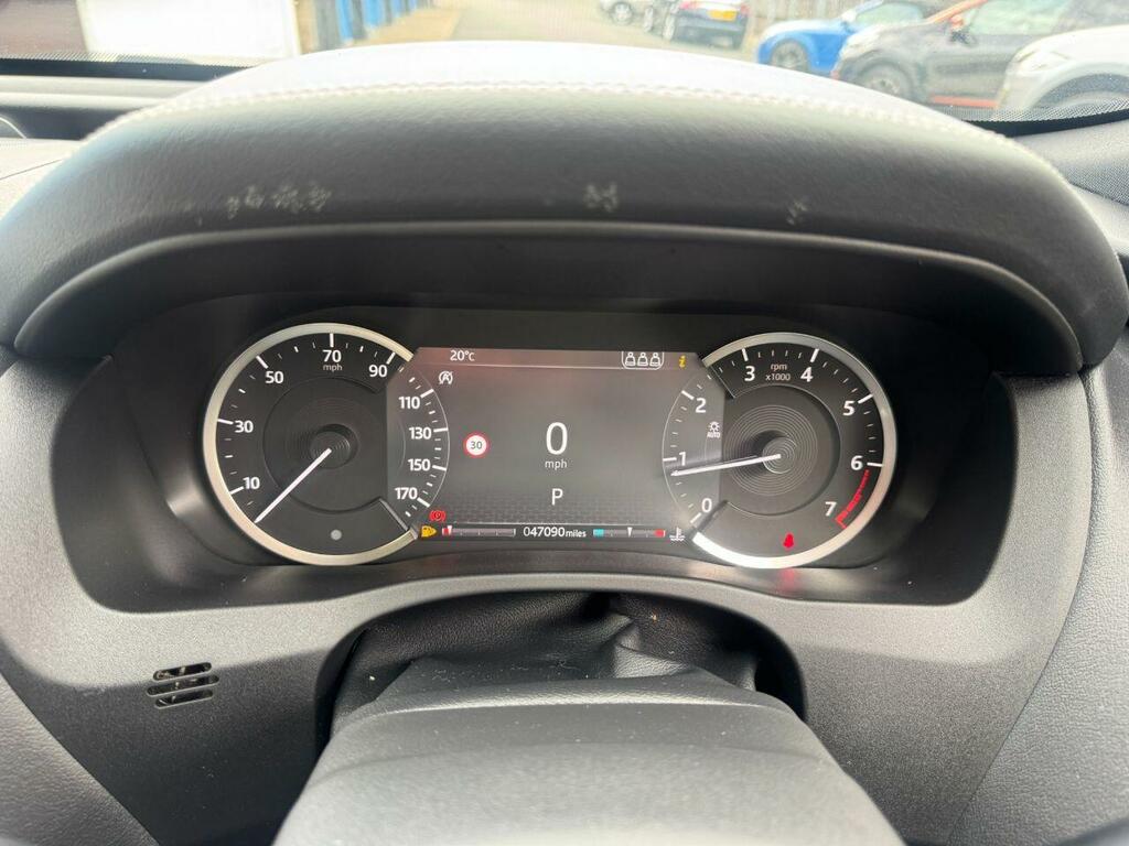 Jaguar XE 2L R-sport White #16
