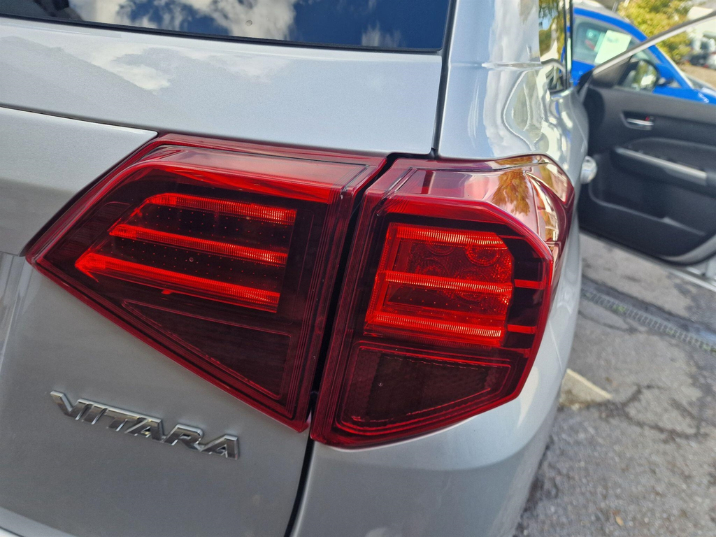 Suzuki Vitara Sz-t Boosterjet Mhev 1.4 White #29