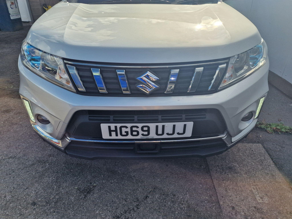 Suzuki Vitara Sz-t Boosterjet Mhev 1.4 White #46