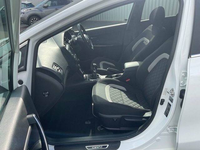 Kia Ceed 1.6 T-gdi Gt Euro 6 Black #11