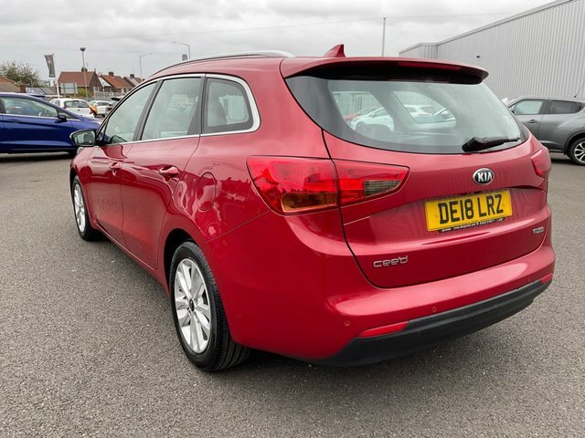 Kia Ceed Crdi 2 Sportswagon Red #5