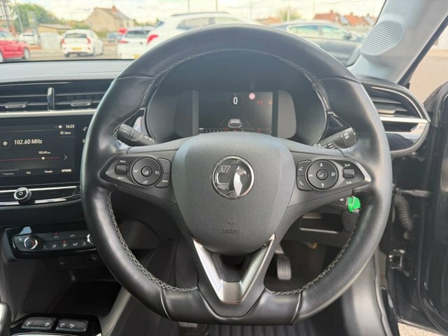 Vauxhall Corsa Se Hatchback White #25