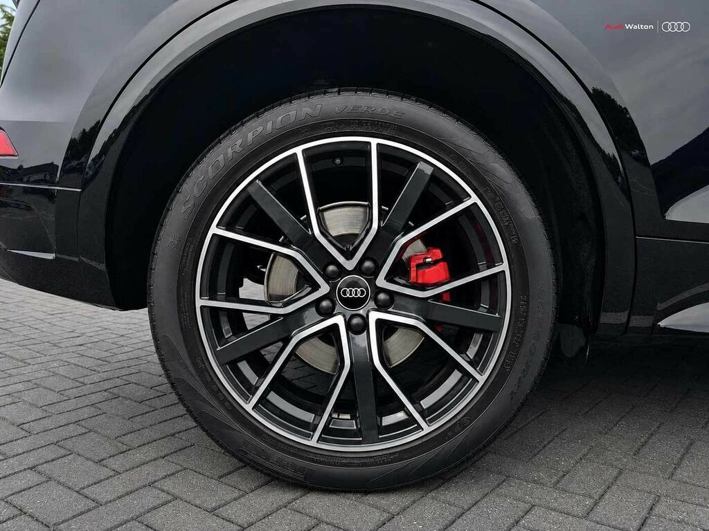 Audi Q5 Edition 1 40 Tdi Quattro 204 Ps S Tronic Black #6