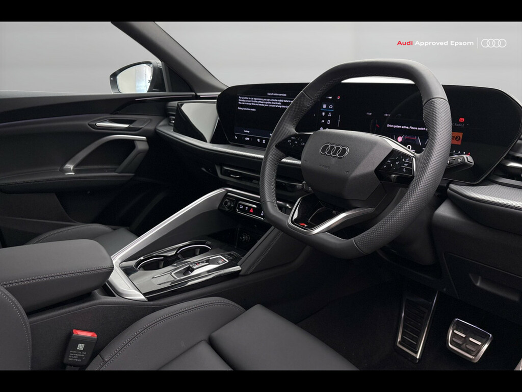 Audi Q5 2.0 Tfsi E Quattro 299 S Line S Tronic Black #2