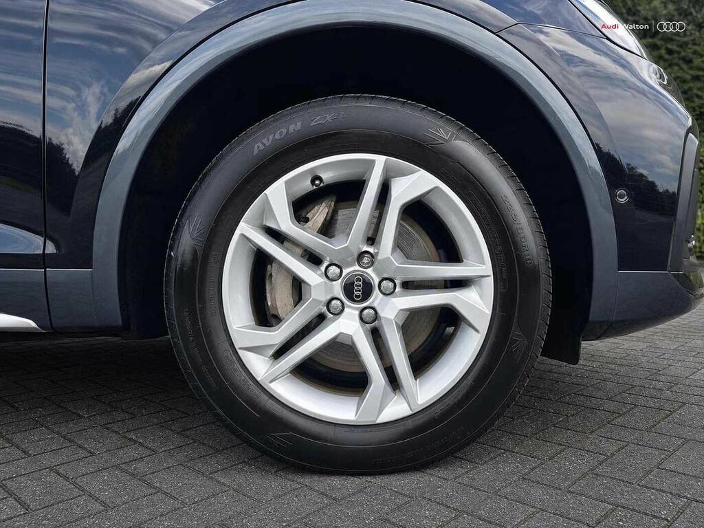 Audi Q5 Sport 50 Tfsi E Quattro 299 Ps S Tronic Black #5