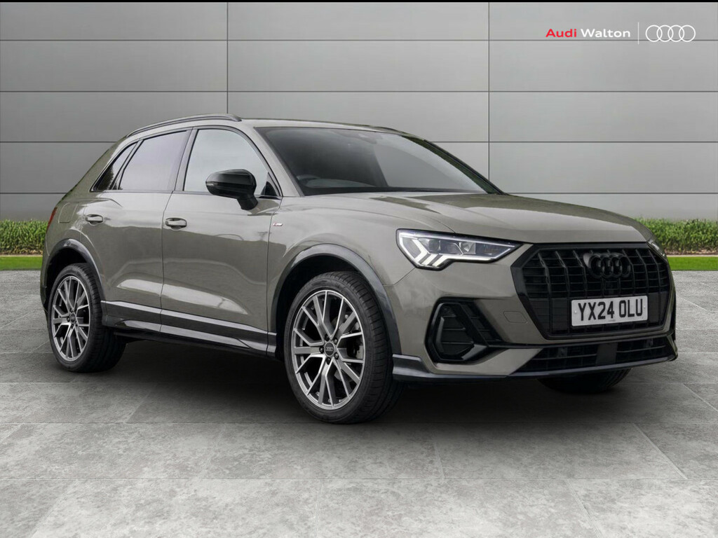 Audi Q3 Black Edition 35 Tfsi 150 Ps S Tronic Grey