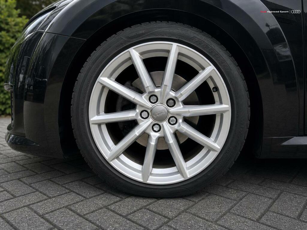 Audi TT 1.8T Fsi Sport Black #5