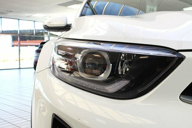 Kia Stonic T-gdi 2 Suv White #5