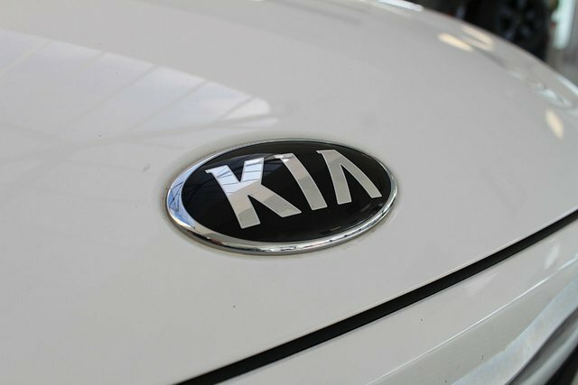 Kia Stonic T-gdi 2 Suv White #4