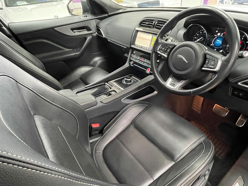 Jaguar F-Pace Suv 2.0 D180 Portfolio Awd Euro 6 Ss Blue #18