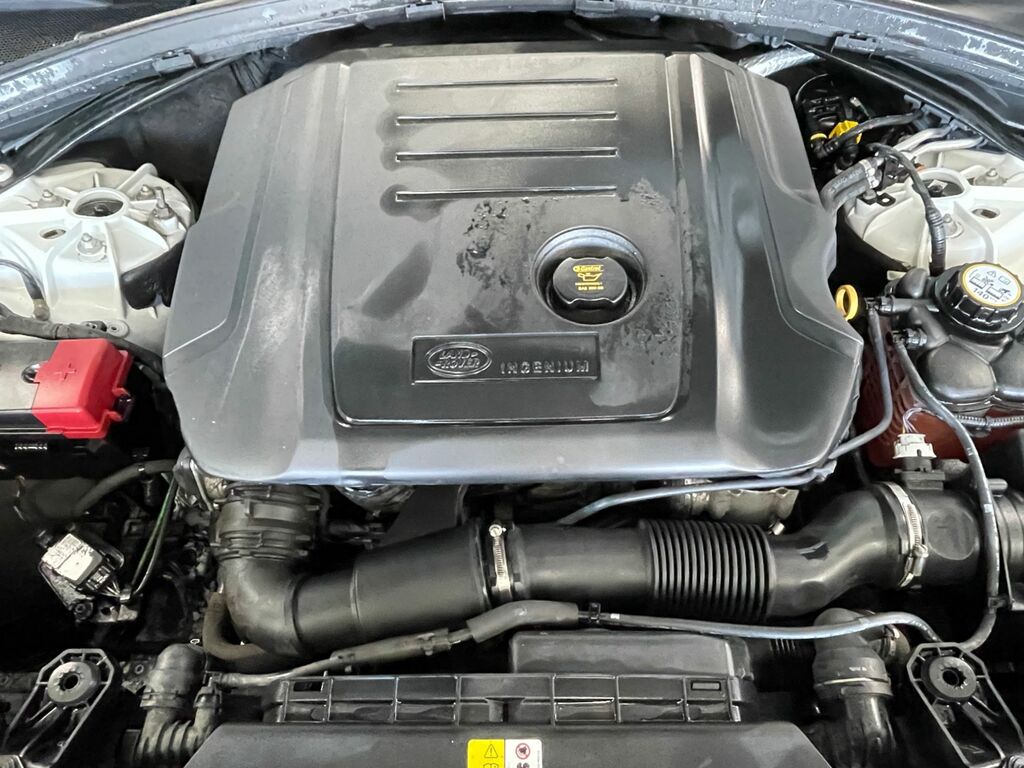 Land Rover Range Rover Velar 2L Hse Silver #17