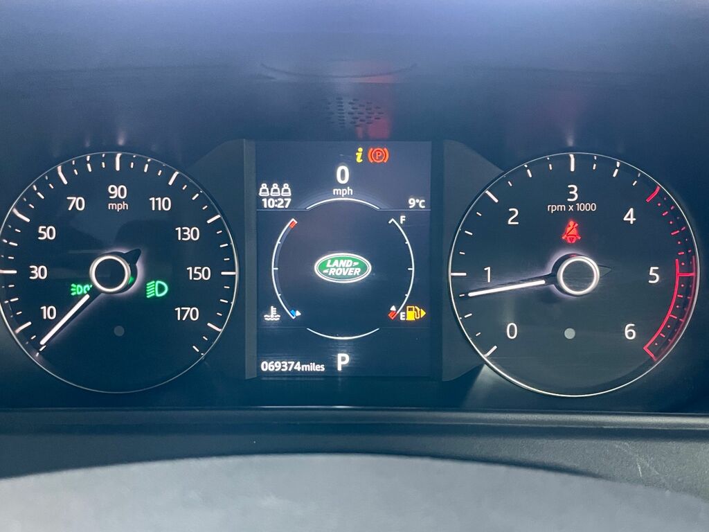 Land Rover Range Rover Velar 2L Hse Silver #31